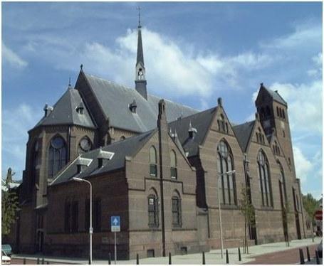 Heilige Marthakerk aan de Hoefkade